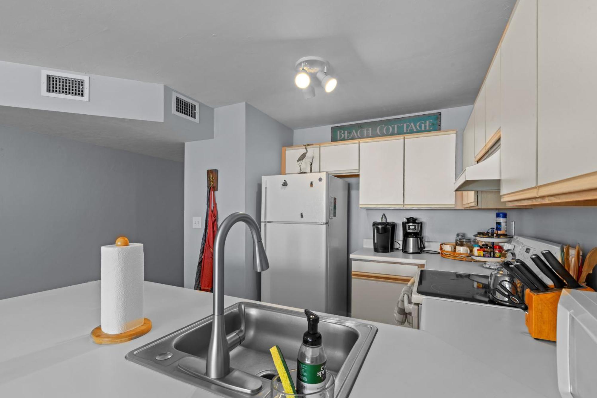 Beachfront Retreat With Pool Access! Appartement Cedar Key